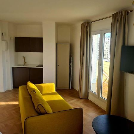 Paris Balcony Top Floor Room Екстер'єр фото